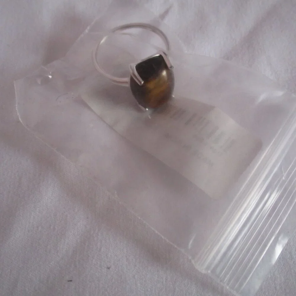 South African Tigers Eye Ring in Sterling Silver (Size 9.0)  10.75 ctw Ring Box